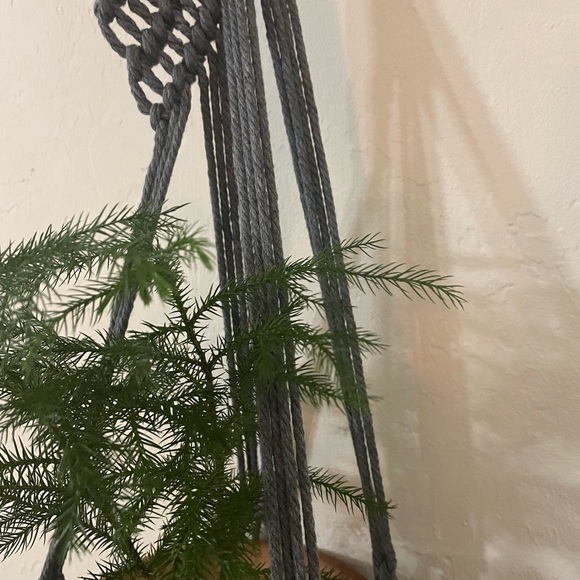 Dark grey macrame plant hanger US made - Picture 5 of 5